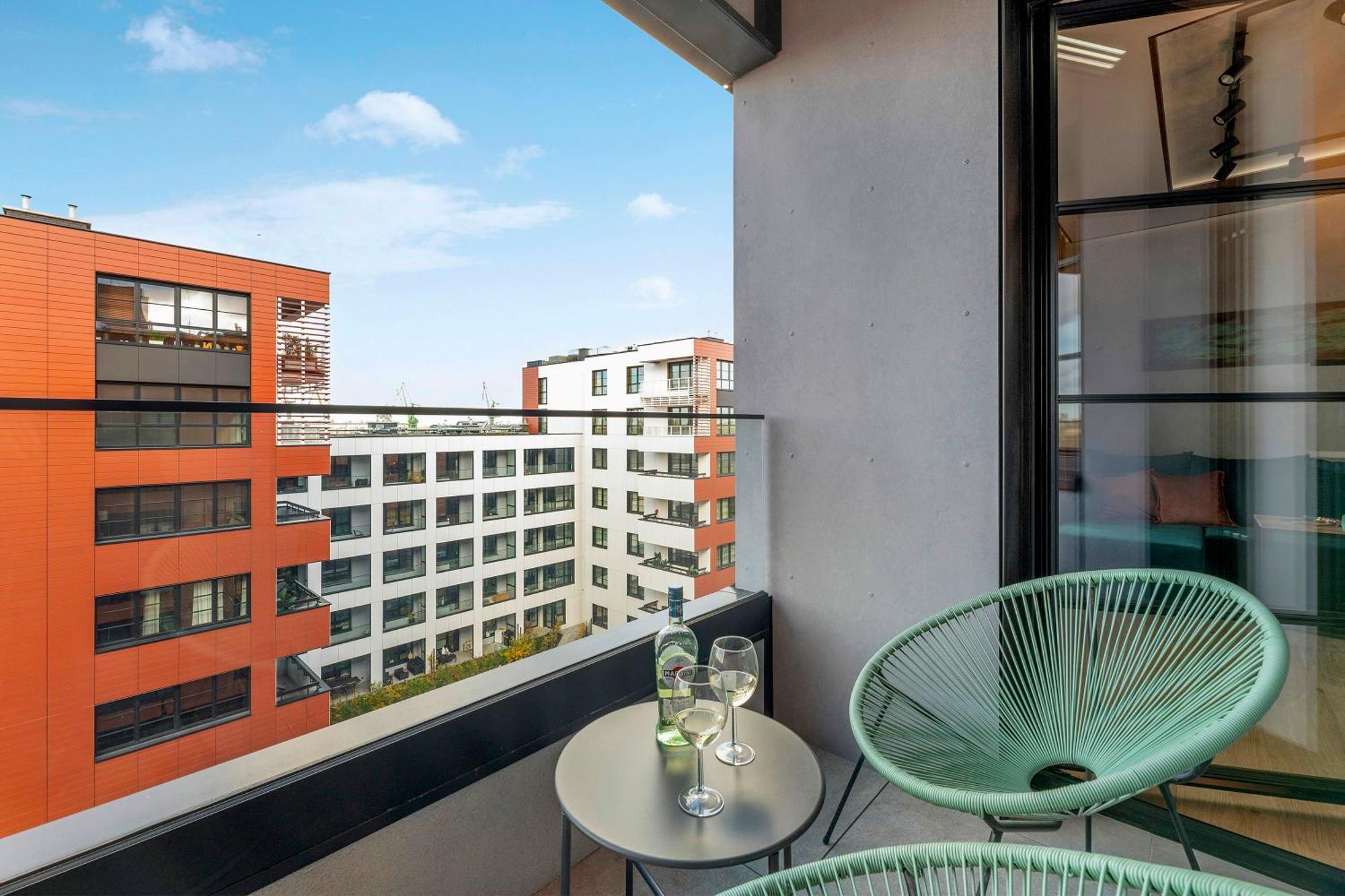Doki Living & Foodhall By Downtown Apartments Γκντανσκ Εξωτερικό φωτογραφία