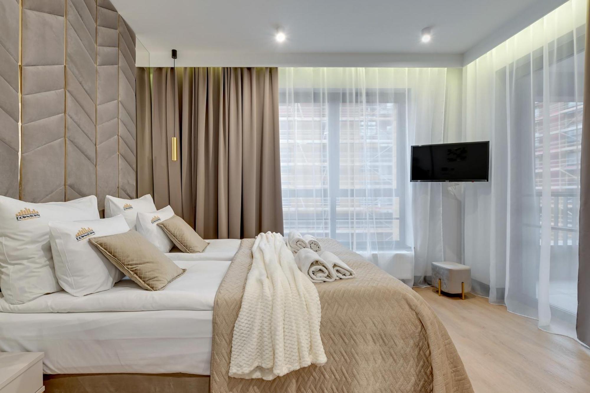 Doki Living & Foodhall By Downtown Apartments Γκντανσκ Εξωτερικό φωτογραφία